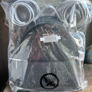Michael Kors Sheila Backpack, Black Noir, BNWT in Manufacturer Packaging